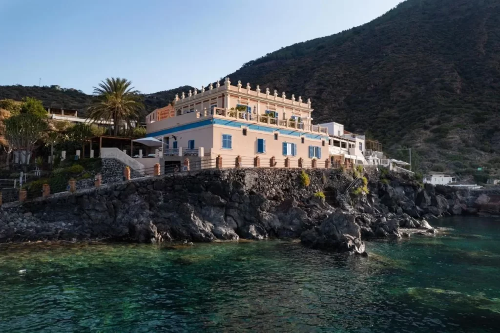 hotel l'ariana isole eolie