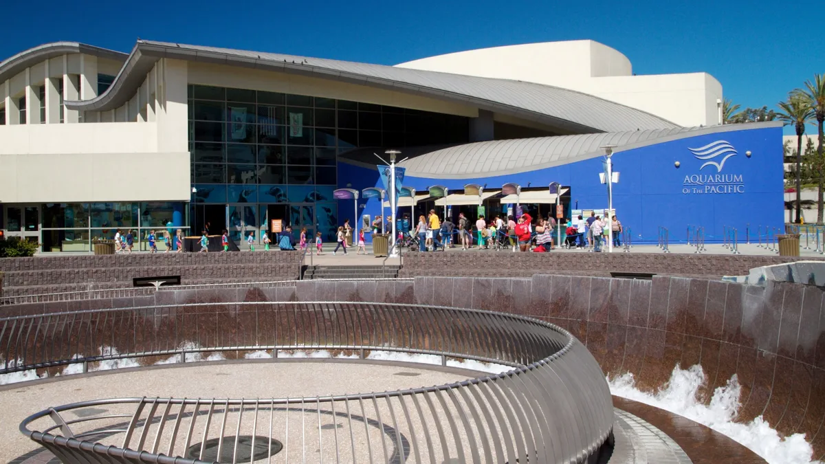 aquarium of the pacific