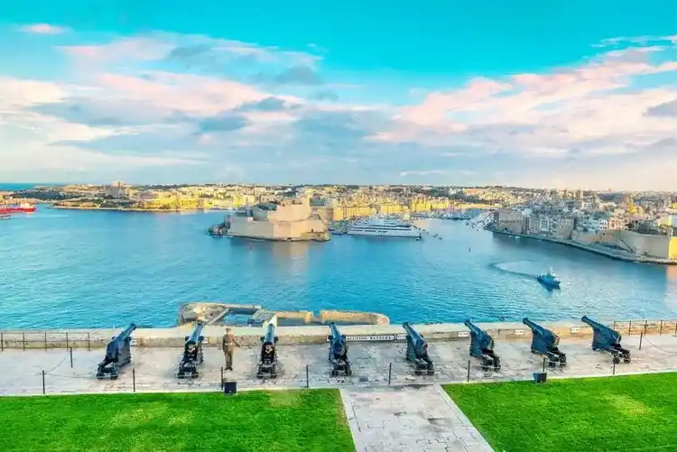 croisiere panoramique depuis sliema 11zon