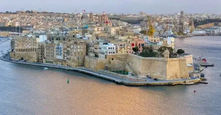 sliema croisiere criques 11zon