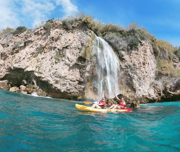 kayak nerja