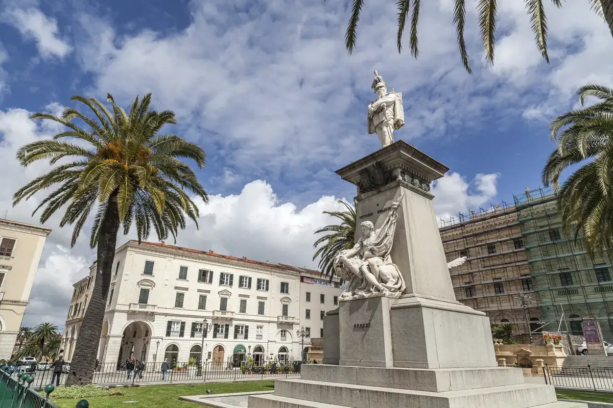 piazza italia sassari 26