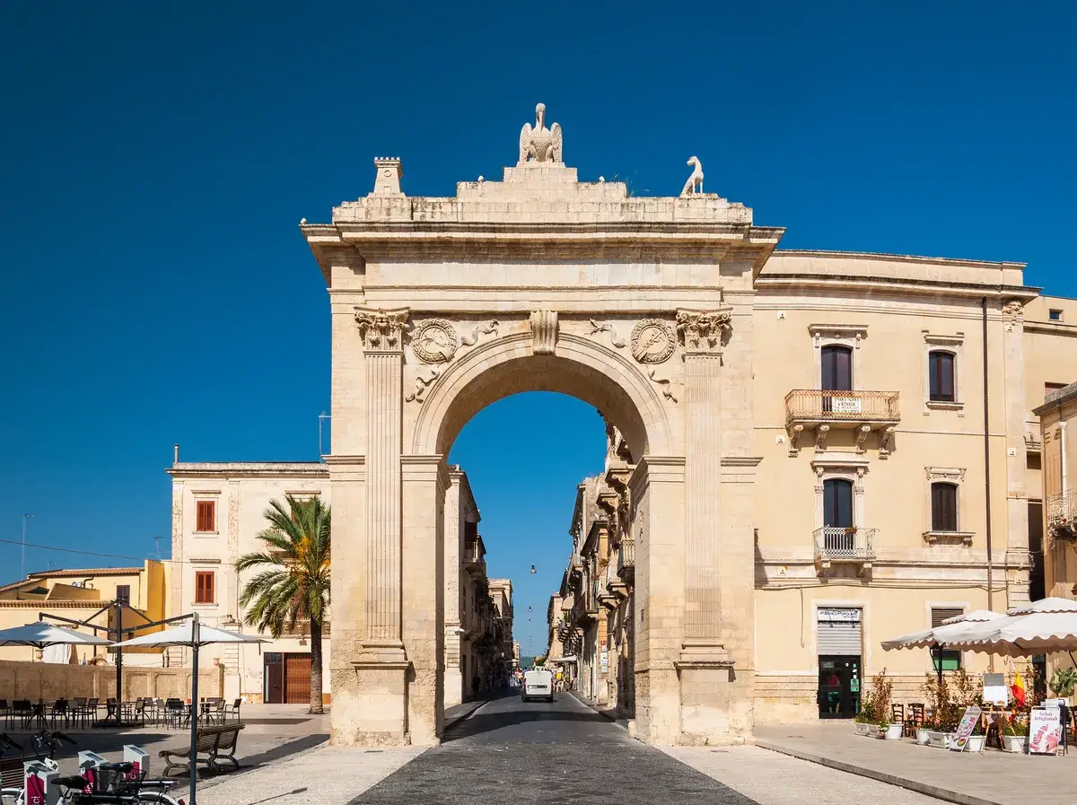 porta reale noto