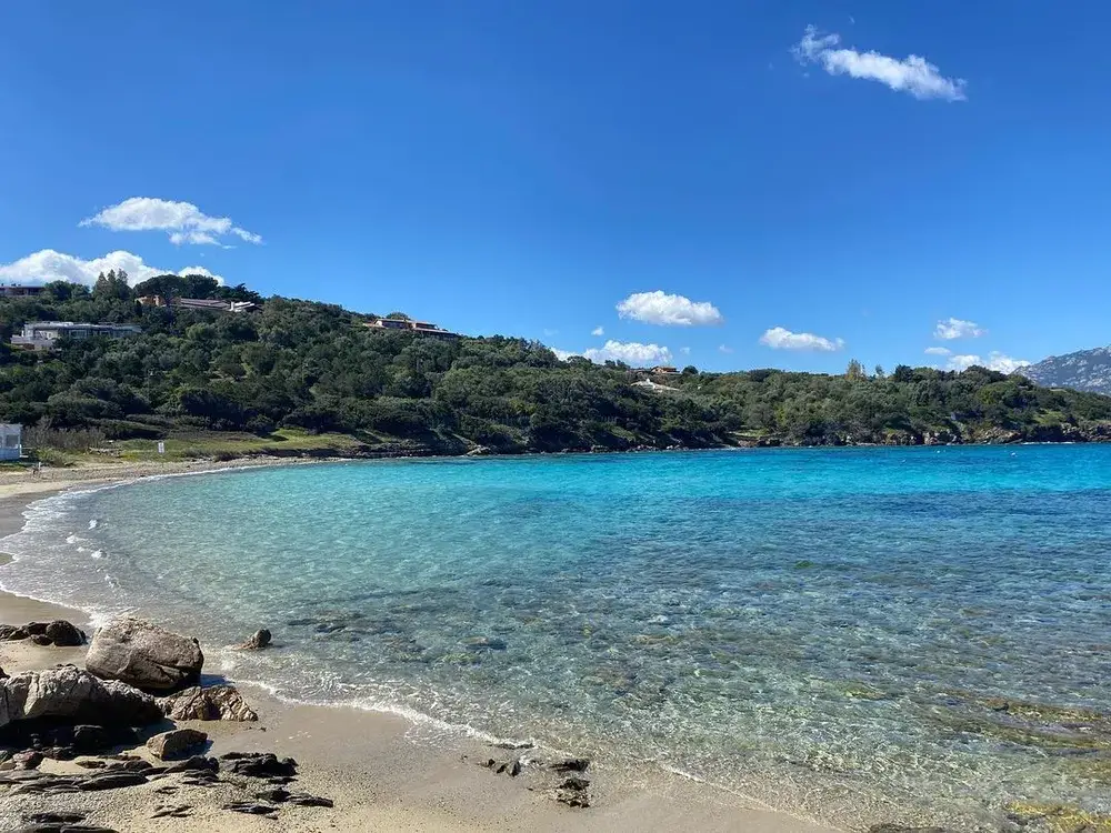 spiaggia dei sassi 33