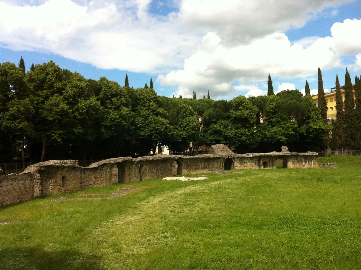 amphitheatre arezzo