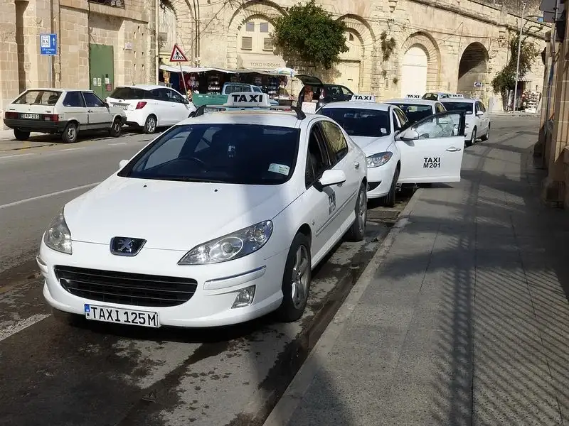 taxi officiel malte 1 40