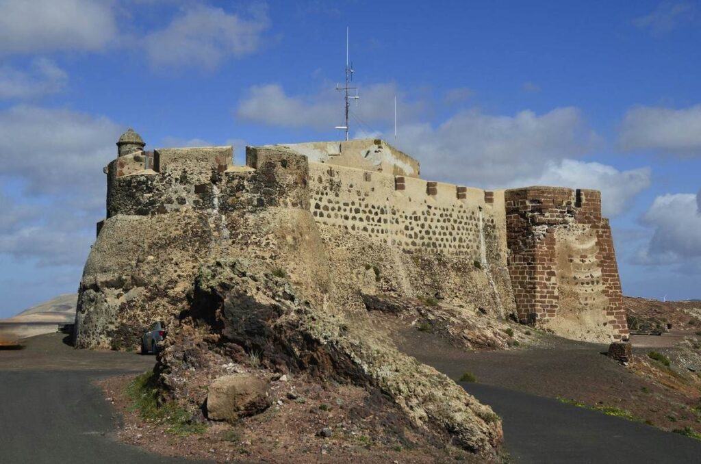 castillo santa barbara 1