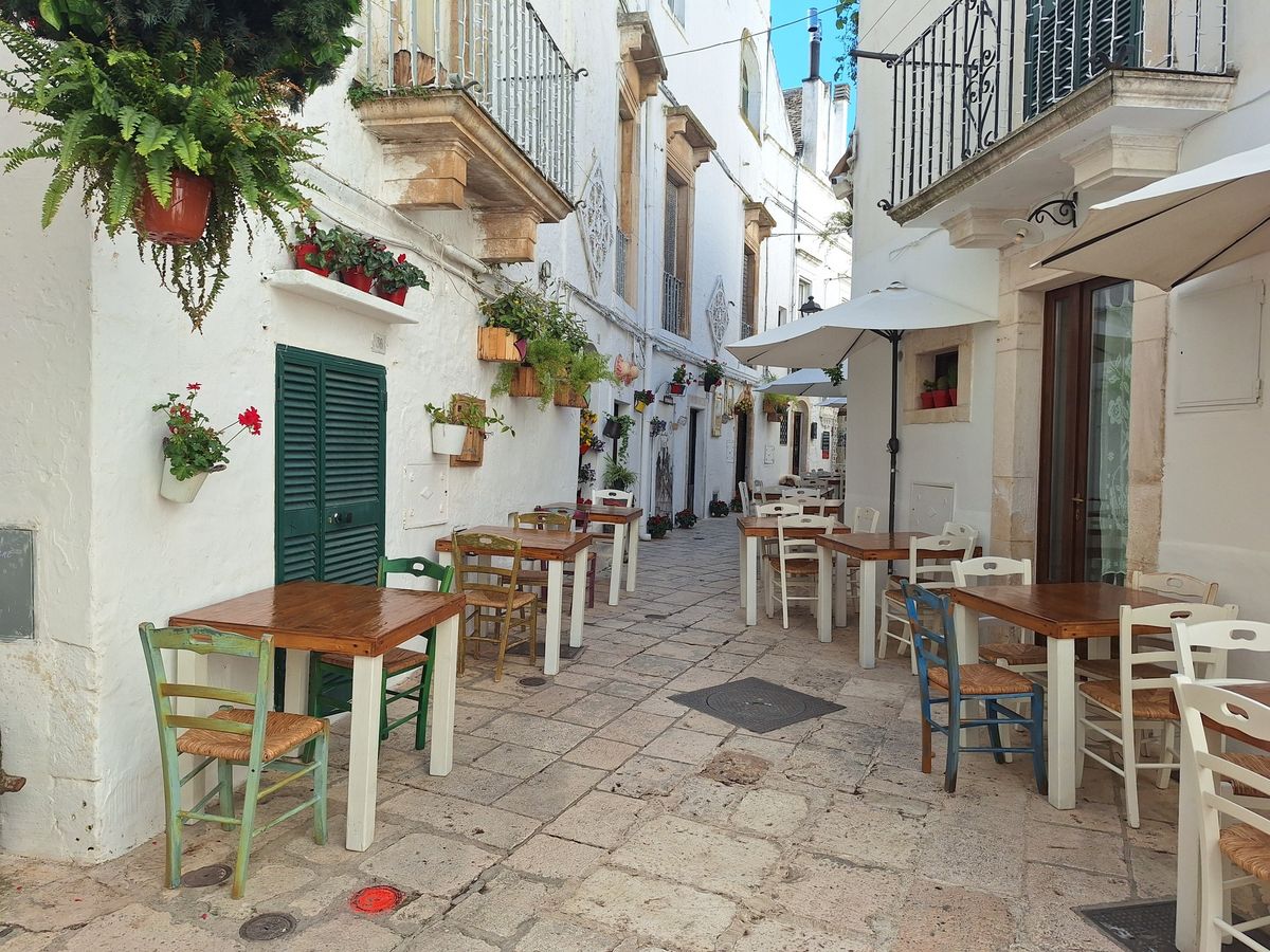 locorotondo centre