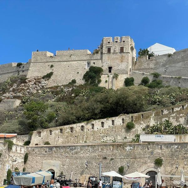 chateau badiali à san nicola 1
