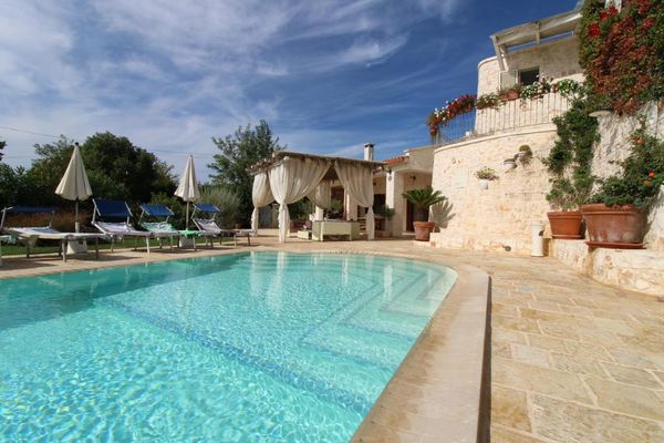 villas pouilles